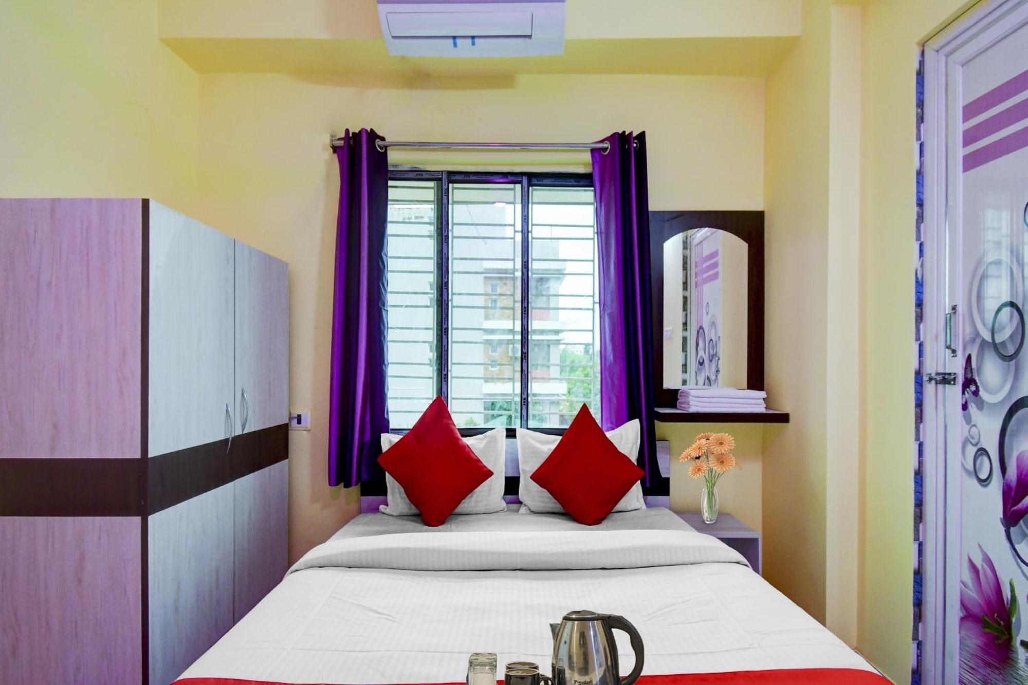 Super Hotel O 4 Friends 콜카타 외부 사진